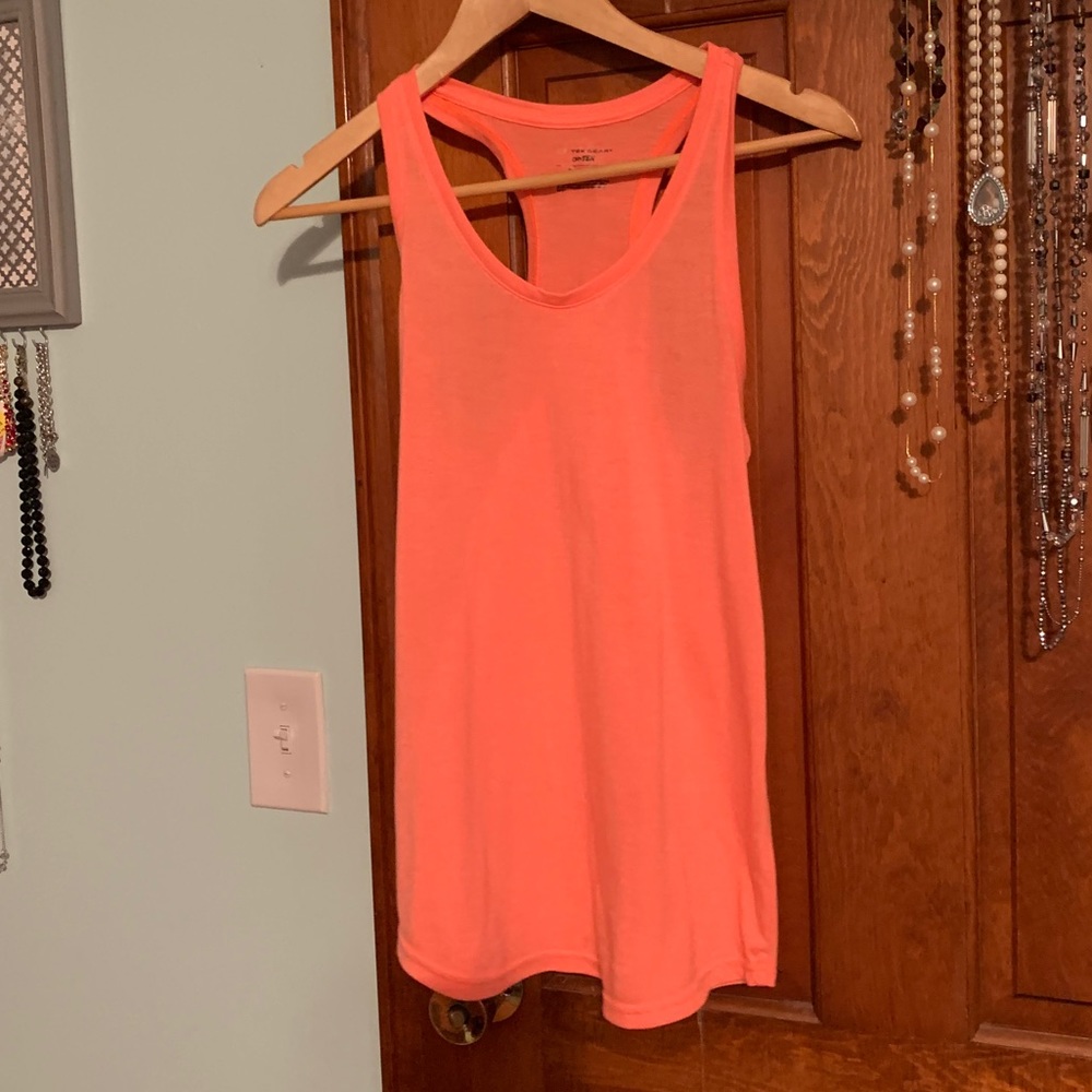 Tek Gear Workout Tank Top